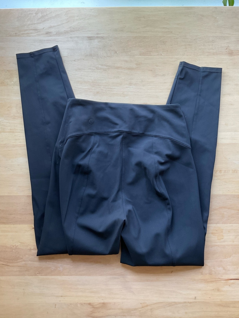 Lululemon slim pull on trouser